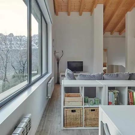 Casa Mandilar Ос-де-Хака