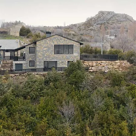 Casa Mandilar Ос-де-Хака